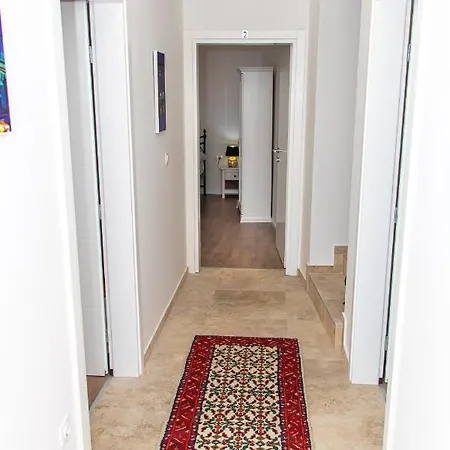 Luxury Iris * Mostar